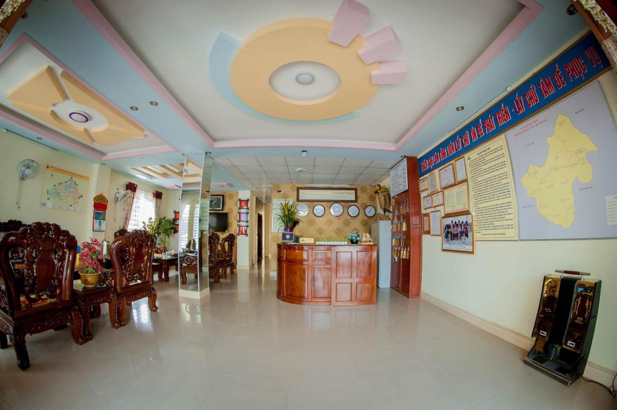 Lam Tung Hotel Dong Van - By Bay Luxury Luaran gambar